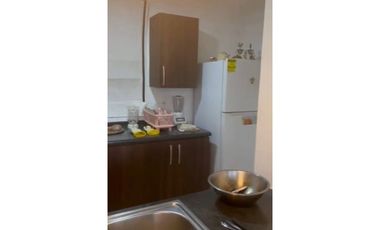 SE ALQUILA APARTAMENTO AMOBLADO EN ANCÓN