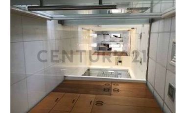 Vendo Espectacular Oficina en pleno Barrio El Golf