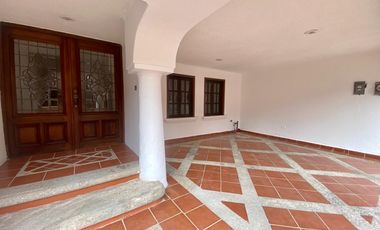 Casa en Venta Cerca de la Torre Empresarial