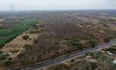 VENTA DE HACIENDA EN KM 43 SOBRE  VIA A LA COSTA Y DA AL CANAL  DE CEDEGE