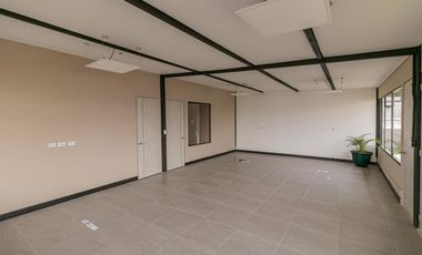 edificio en arriendo/venta en bogotá. Cod V20067