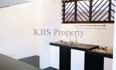 Disewa Rumah Bukit Senyum (Nagoya) Type 172/260 m2 - Batam