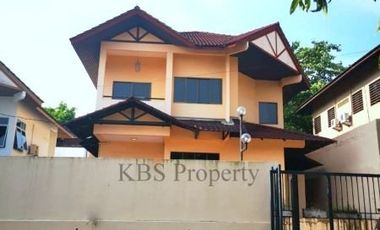 Disewa Rumah Bukit Senyum (Nagoya) Type 172/260 m2 - Batam