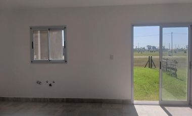 Venta de Excelente casa en Barrio cerrado Pedregales de San Vicente