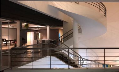 VENTA O ALQUILER EDIFICIO COMERCIAL 3 NIVELES