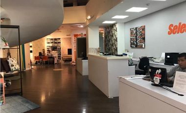 VENTA O ALQUILER EDIFICIO COMERCIAL 3 NIVELES