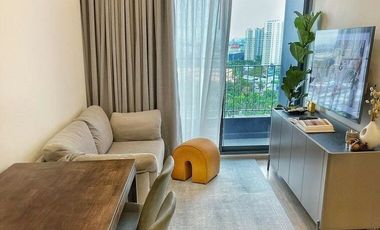 Modern Luxury Await: Invest in a Vibrant Condo in Bang Na
