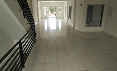 Dijual Ruko Gandeng Pondok Aren Tangerang Selatan Lokasi Ramai Super Strategis Harga Murah