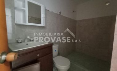 casa en arriendo en el contento. Cod A2728