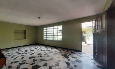 edificio en arriendo en carvajal. Cod A6595101