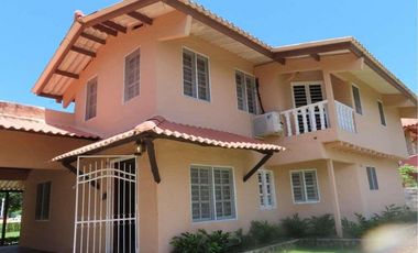 Casa con vista al mar, Playa Malibú, Nueva Gorgona