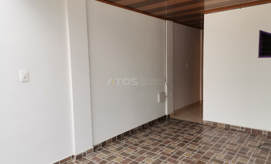 casa en arriendo en prados de san luis / terminal nuevo. Cod A6225