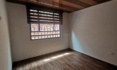 casa en arriendo en prados de san luis / terminal nuevo. Cod A6225