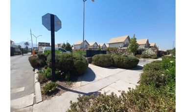 Se vende casa en condominio Alto Sacramento Buin