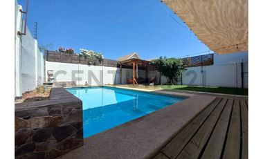 Se vende casa en condominio Alto Sacramento Buin