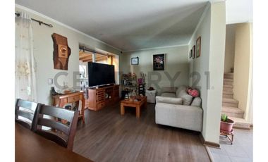 Se vende casa en condominio Alto Sacramento Buin