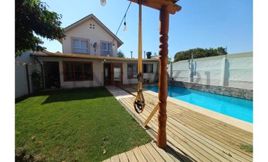 Se vende casa en condominio Alto Sacramento Buin