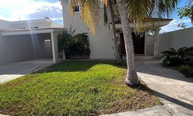 Casa en Venta de 3 recámaras, en Col. México Norte, Mérida