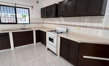Casa en Venta de 3 recámaras, en Col. México Norte, Mérida