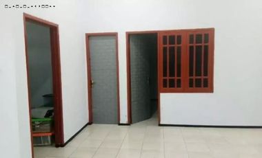 Rumah Babatan Pantai Barat, Strategis
