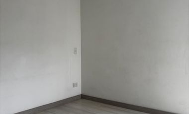 apartamento en arriendo en  prados de sabaneta. Cod A9433106