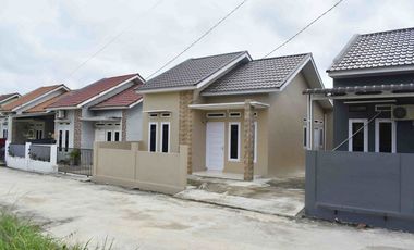 PERUMAHAN MINIMALIS SUDAH ADA PAGAR DAN AC DEKAT WISATA ALAM MAYANG