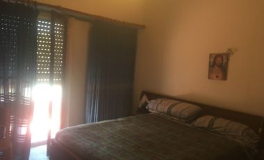 Casa PH en venta en Bernal Oeste