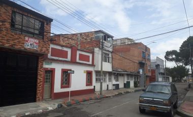 CASA en VENTA en Bogotá La Giralda