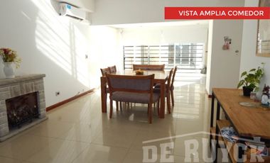 Casa en venta en Quilmes Oeste