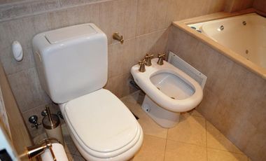 P.Goyena  semipiso ALTO 4 amb c/dep y 2 coch amenities.