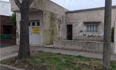 VENTA CASA A DEMOLER O RECIC.S/LOTE 10X43 APTO EMPRENDIM.PH CONST.ETC.