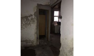 VENTA CASA A DEMOLER O RECIC.S/LOTE 10X43 APTO EMPRENDIM.PH CONST.ETC.