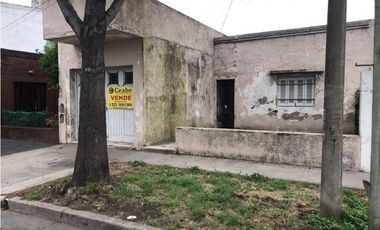 VENTA CASA A DEMOLER O RECIC.S/LOTE 10X43 APTO EMPRENDIM.PH CONST.ETC.