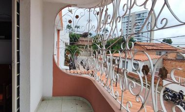 casa en venta en juana paula. Cod V27520