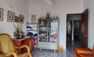 casa en venta en juana paula. Cod V27520