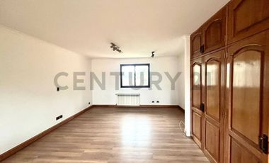 SE VENDE CASA CONDOMINIO EL ALGARROBAL - COLINA