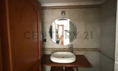 SE VENDE CASA CONDOMINIO EL ALGARROBAL - COLINA