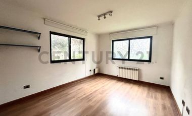 SE VENDE CASA CONDOMINIO EL ALGARROBAL - COLINA