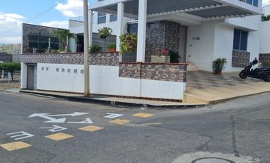 casa en venta en villa del rosario. Cod V2558