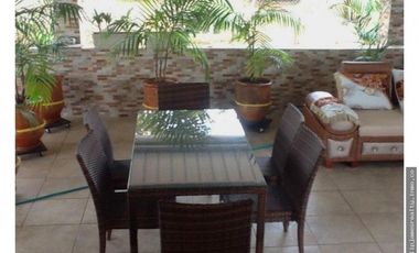 Venta: Casa 4 recámaras con piscina en Aguadulce