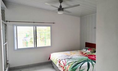Venta: Casa 4 recámaras con piscina en Aguadulce