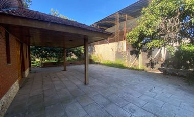 PREDIO MULTIPLES USOS - IDEAL INVERSOR - 2608 M2
