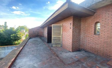 PREDIO MULTIPLES USOS - IDEAL INVERSOR - 2608 M2
