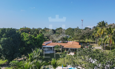 Se Vende Casa de Playa - Santa Clara