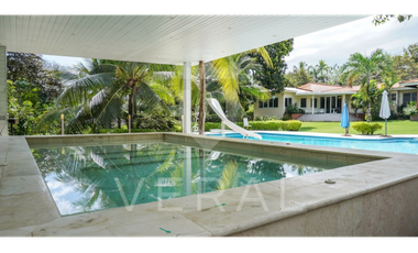 Se Vende Casa de Playa - Santa Clara