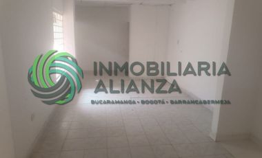 casa en arriendo en galán. Cod A17291