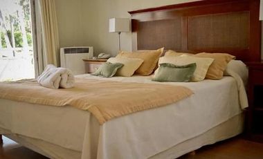 Departamento en venta en Carilo