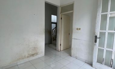 Rumah 7 Menit ke RS Citra Medika Depok SHM 2 Lt Siap KPR J-45269
