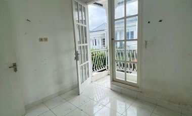 Rumah 7 Menit ke RS Citra Medika Depok SHM 2 Lt Siap KPR J-45269