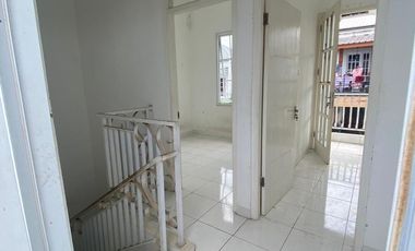 Rumah 7 Menit ke RS Citra Medika Depok SHM 2 Lt Siap KPR J-45269